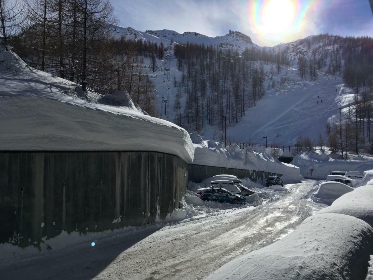 Appartamento Trilocale cielo alto Breuil-Cervinia Esterno foto
